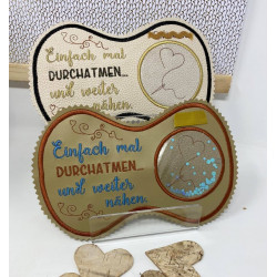 Stickdatei - ITH Mug Rug - Durchatmen und weiter nähen